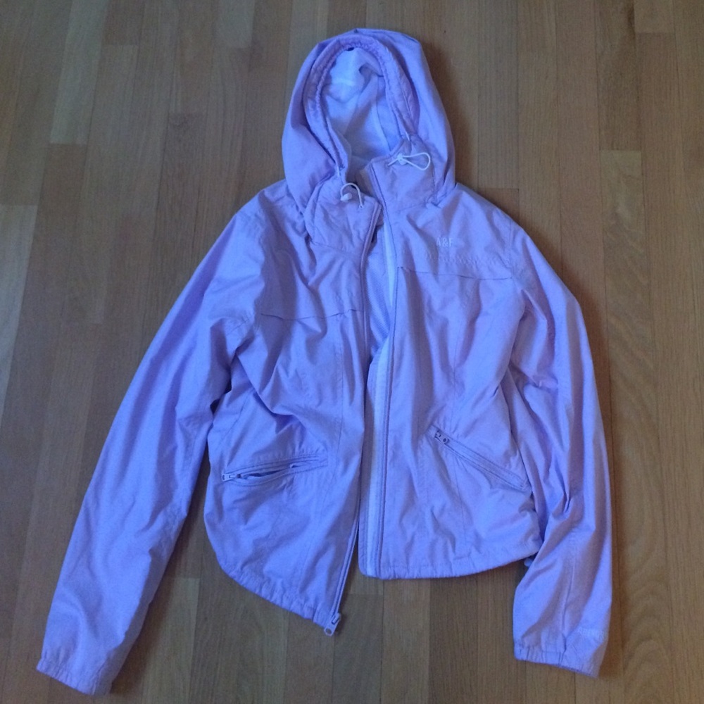 ANERCROMBIE AND FITCH purple windbreaker
