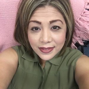 Meet your Posher, Melissa