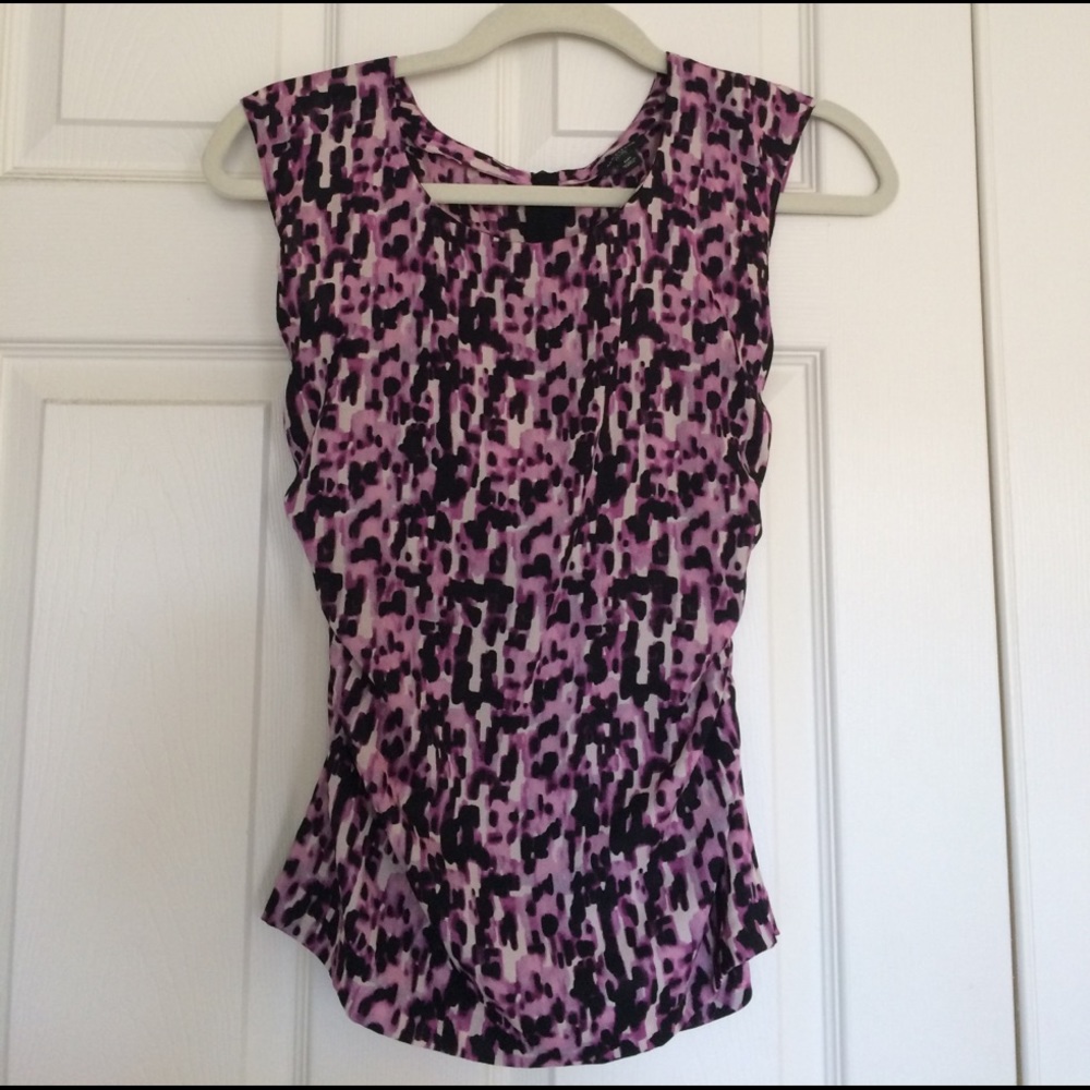 ‼️PRICE DROP‼️Ann Taylor Sleeveless top