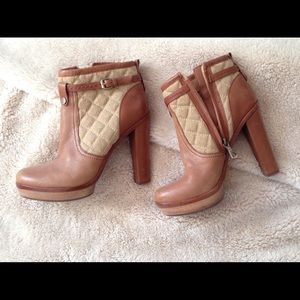 Camel ankle boots