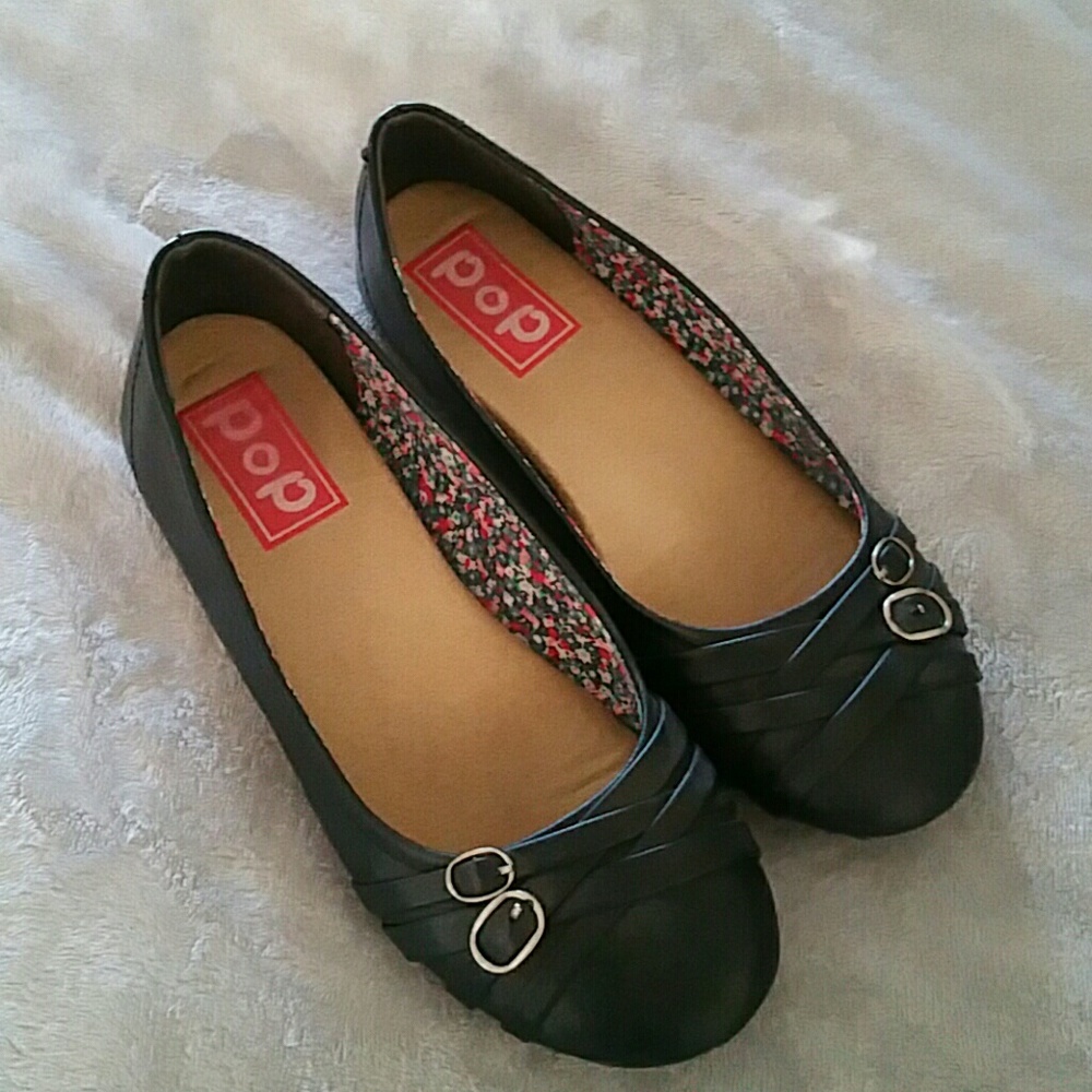 ✴Comfy Black Flats