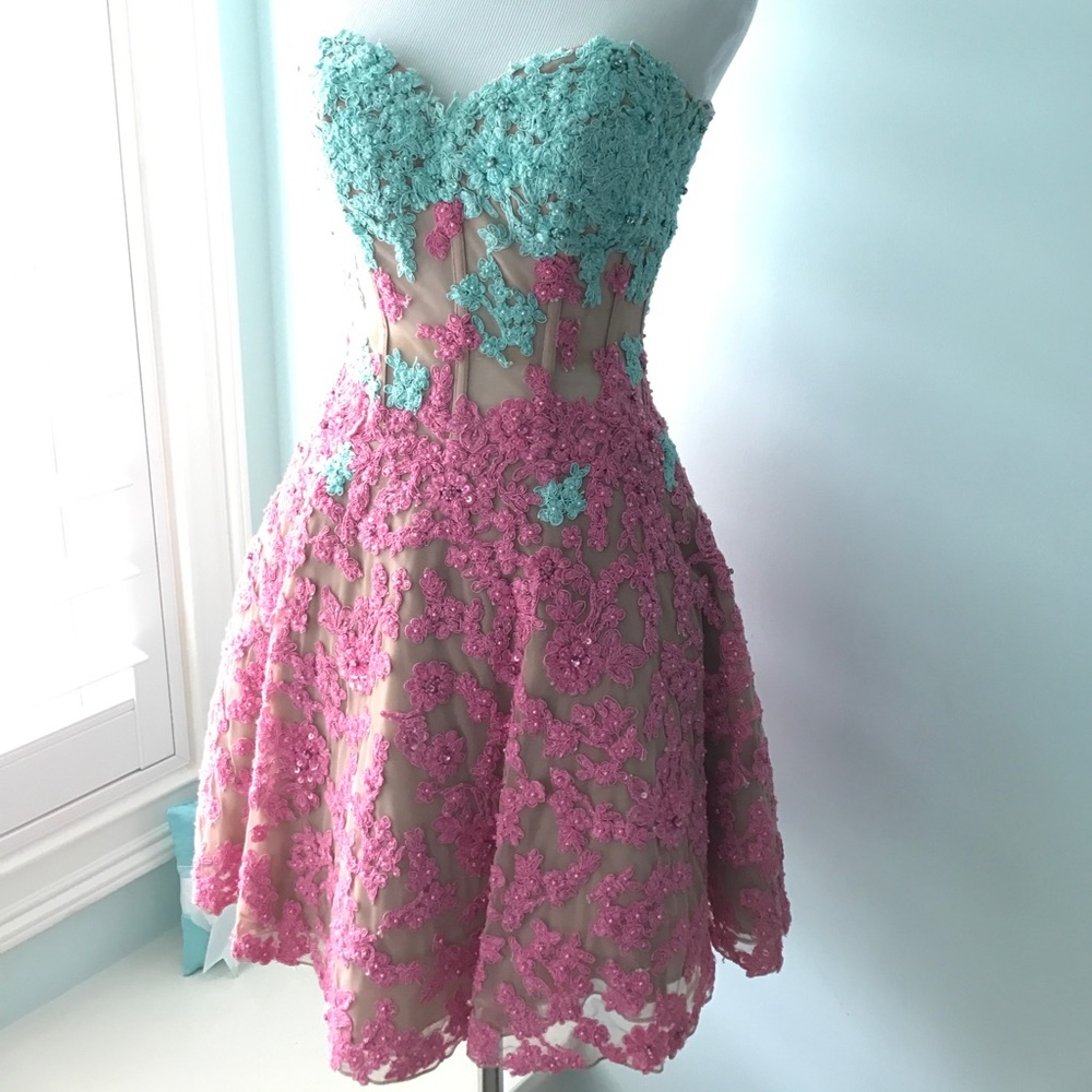 Stunning Sherri Hill dress