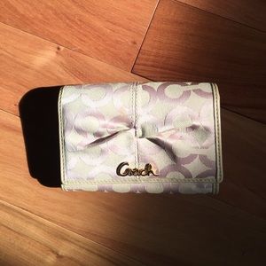 AUTHENTIC Coach Monogram Wallet