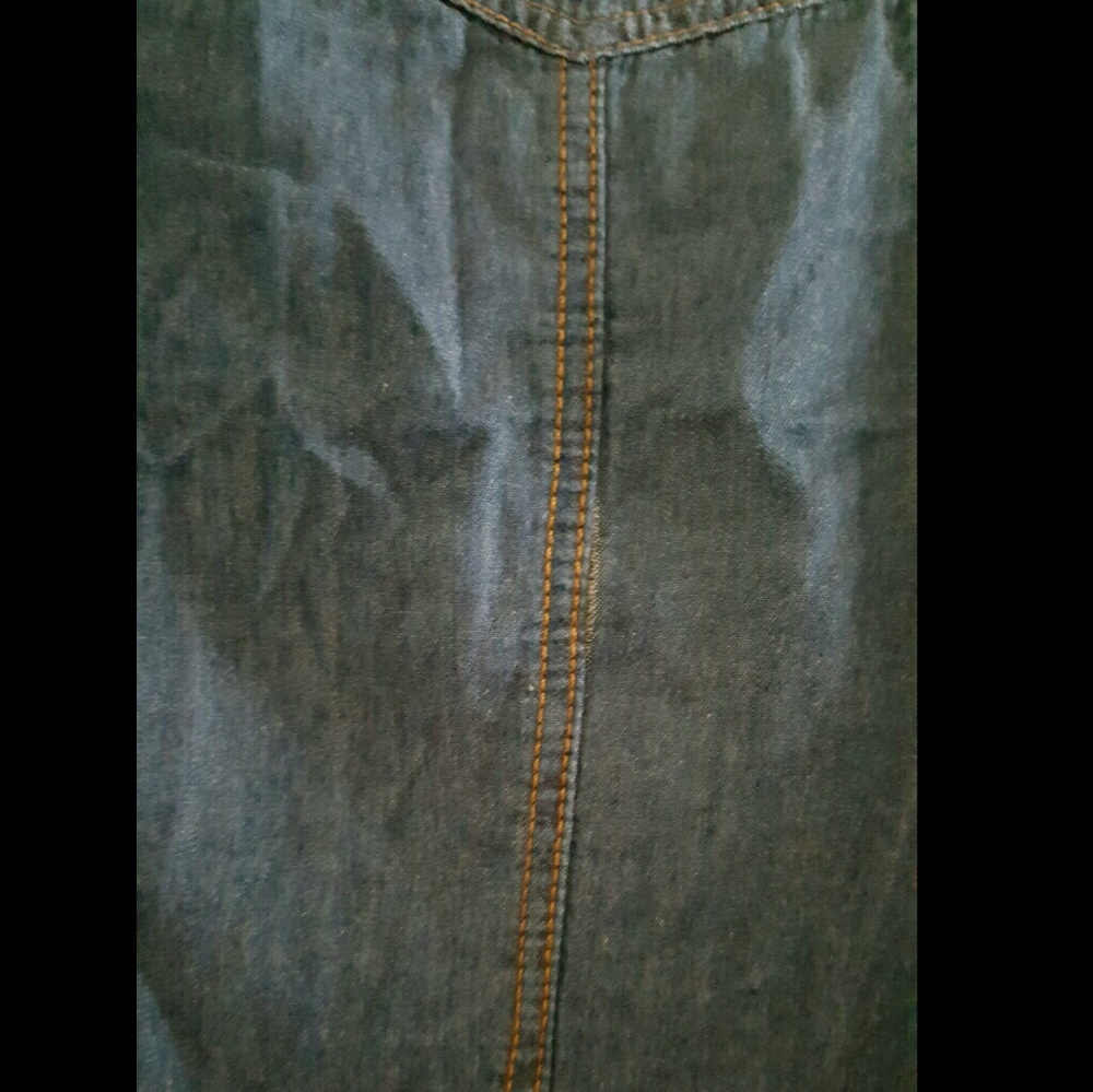 Button down shirt - Picture 3 of 4