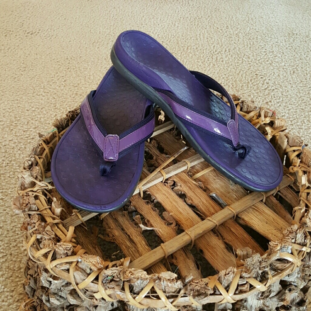 Sandal