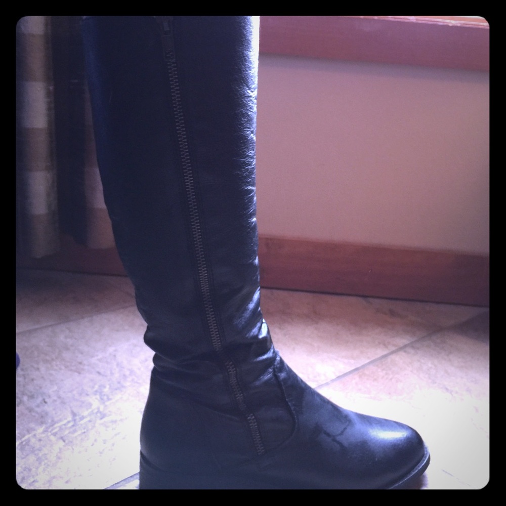 Black boots