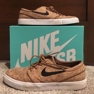 Nike Zoom Elite Stefan Janoski Cork Board