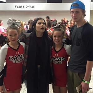 Meet your Posher, Erynn