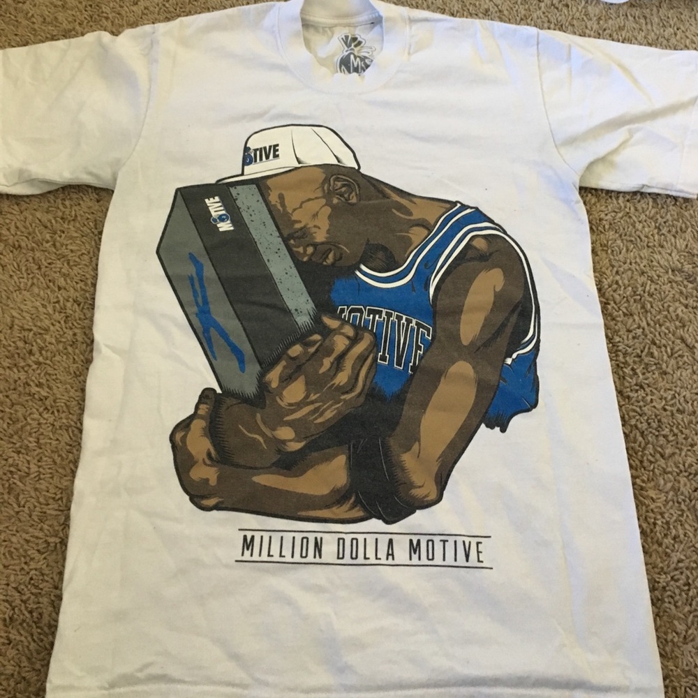 Million dolla motive shirt size medium