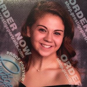 Meet your Posher, Ana