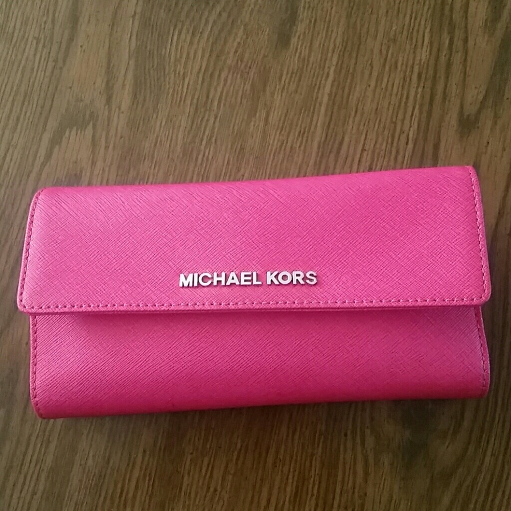 Pink Michael Kors Wallet