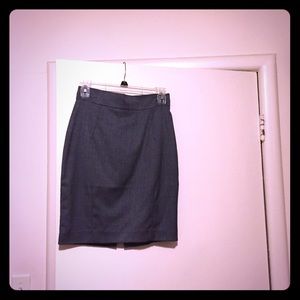 Gray pencil skirt