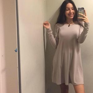 Meet your Posher, Raquel