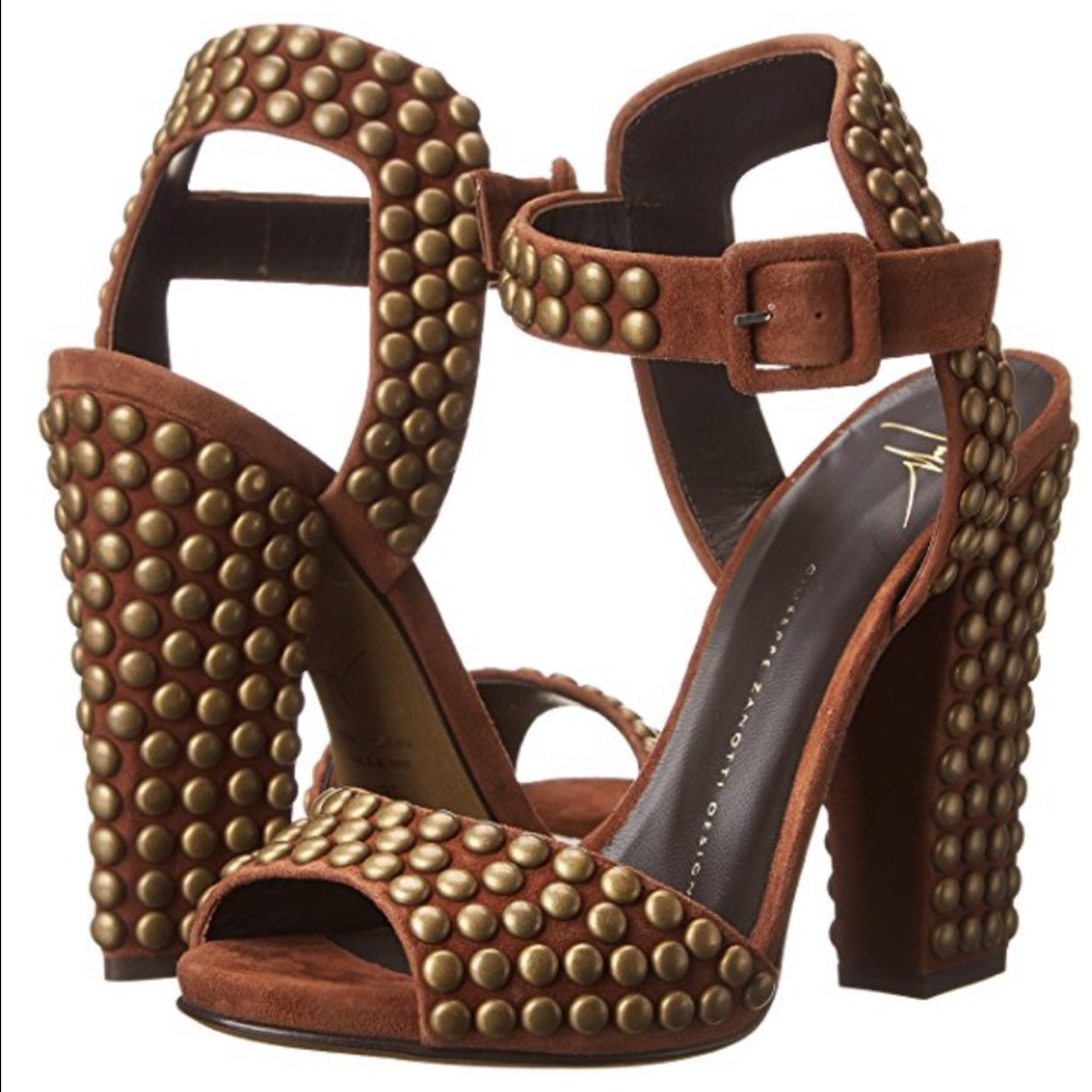 *ISO* MAJOR ISO! Not selling, just searching 4 em!