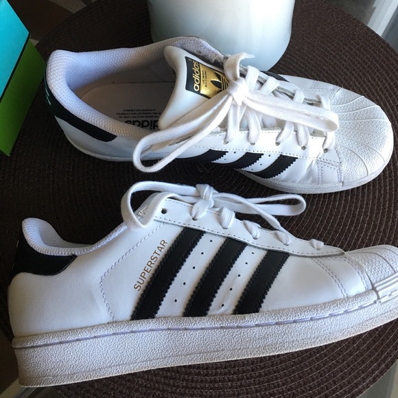 Adidas Superstars!! - Picture 2 of 6