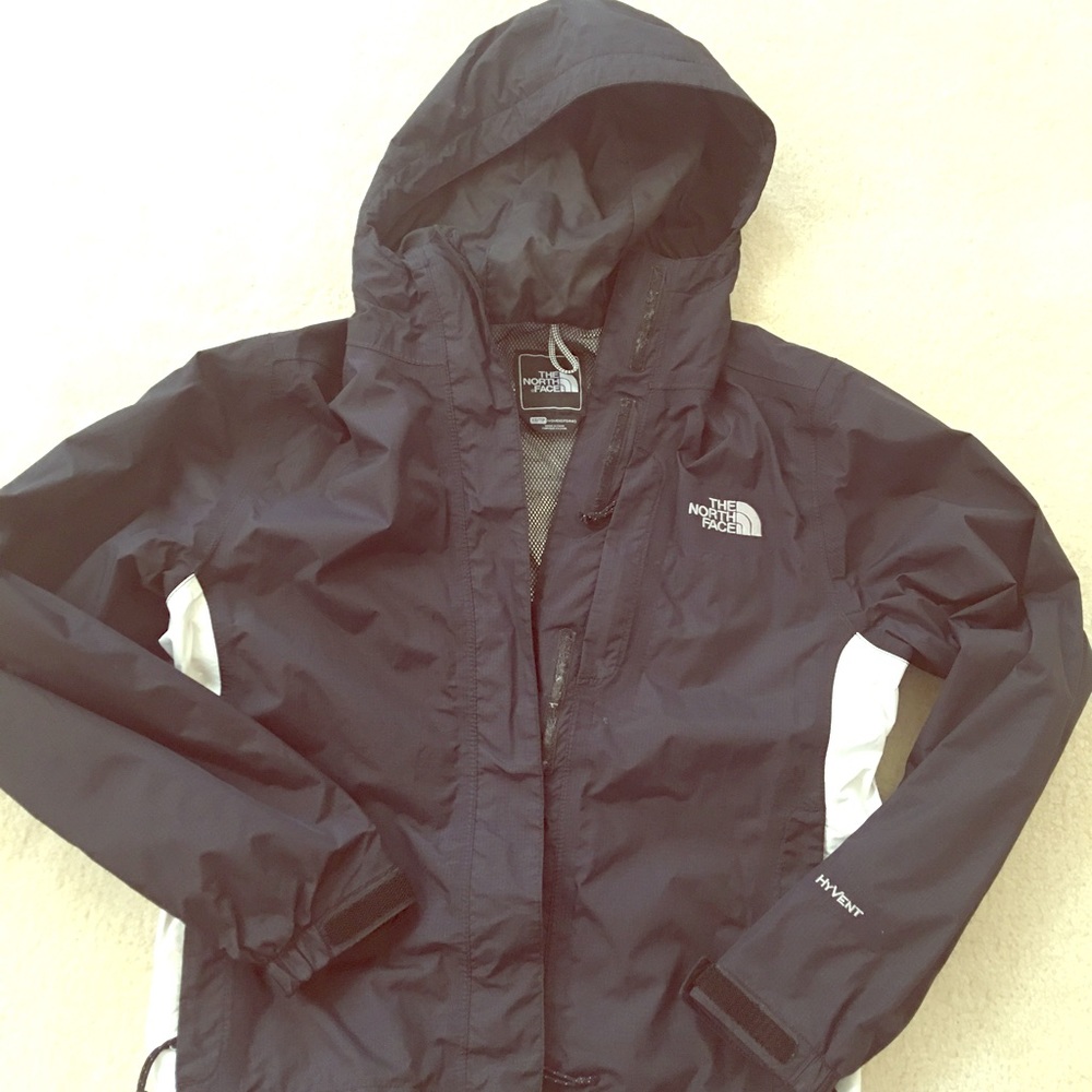 Lightweight women's North Face Jacket
