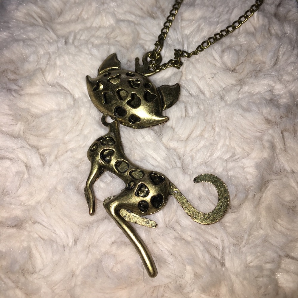 Sexy kitty w/rhinestones with gold antique finish - Picture 4 of 4