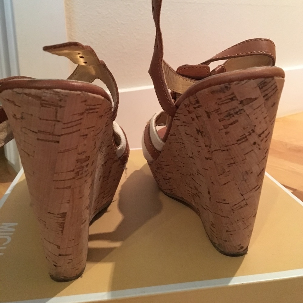 NEW Michael kors wedges - Picture 2 of 2