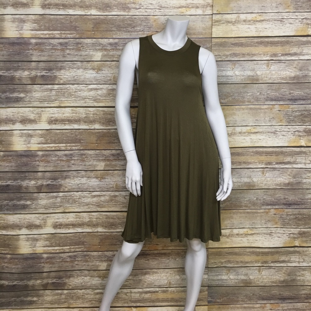 Green Flowy Aline Tank Dress - Picture 3 of 7