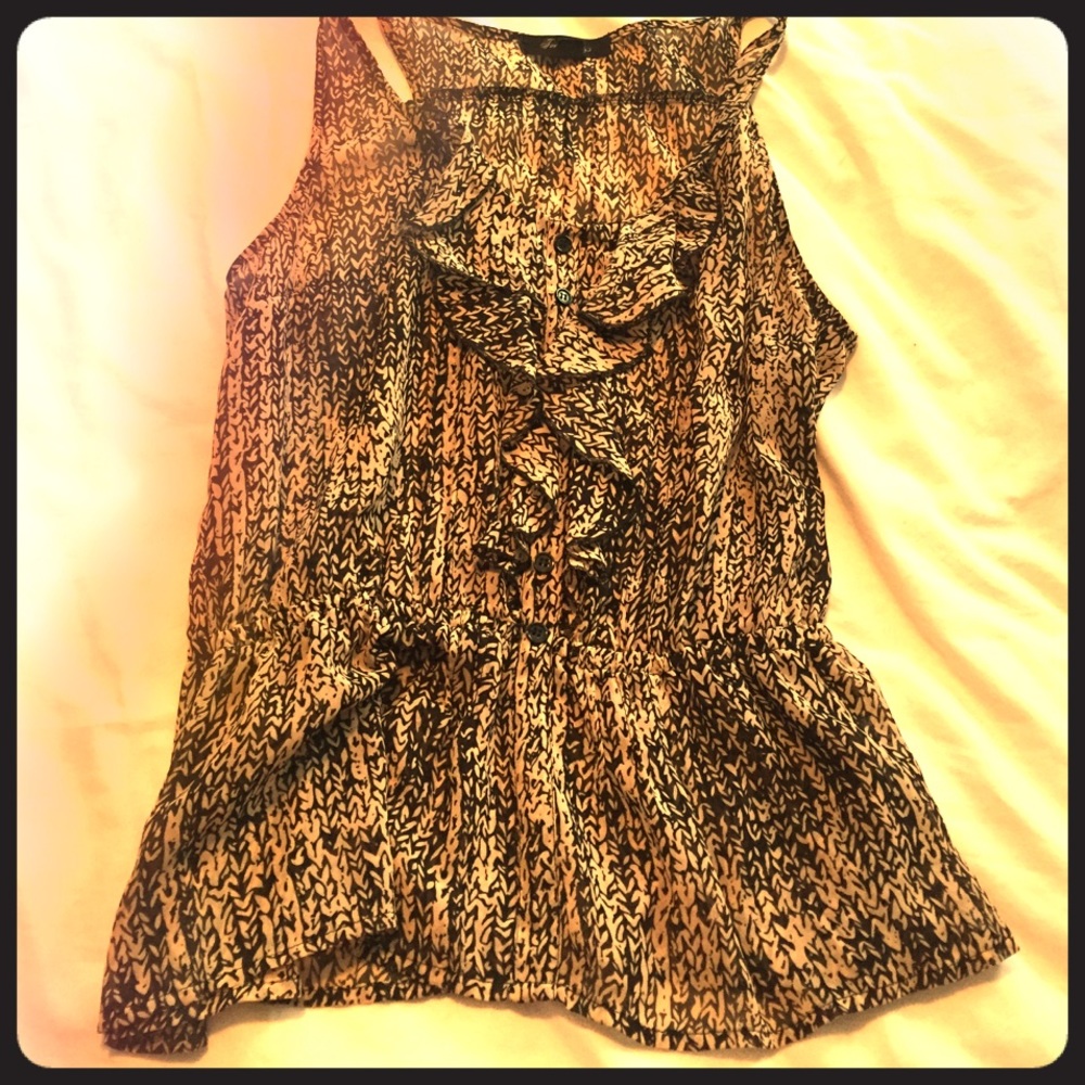Black & Nude patterned blouse