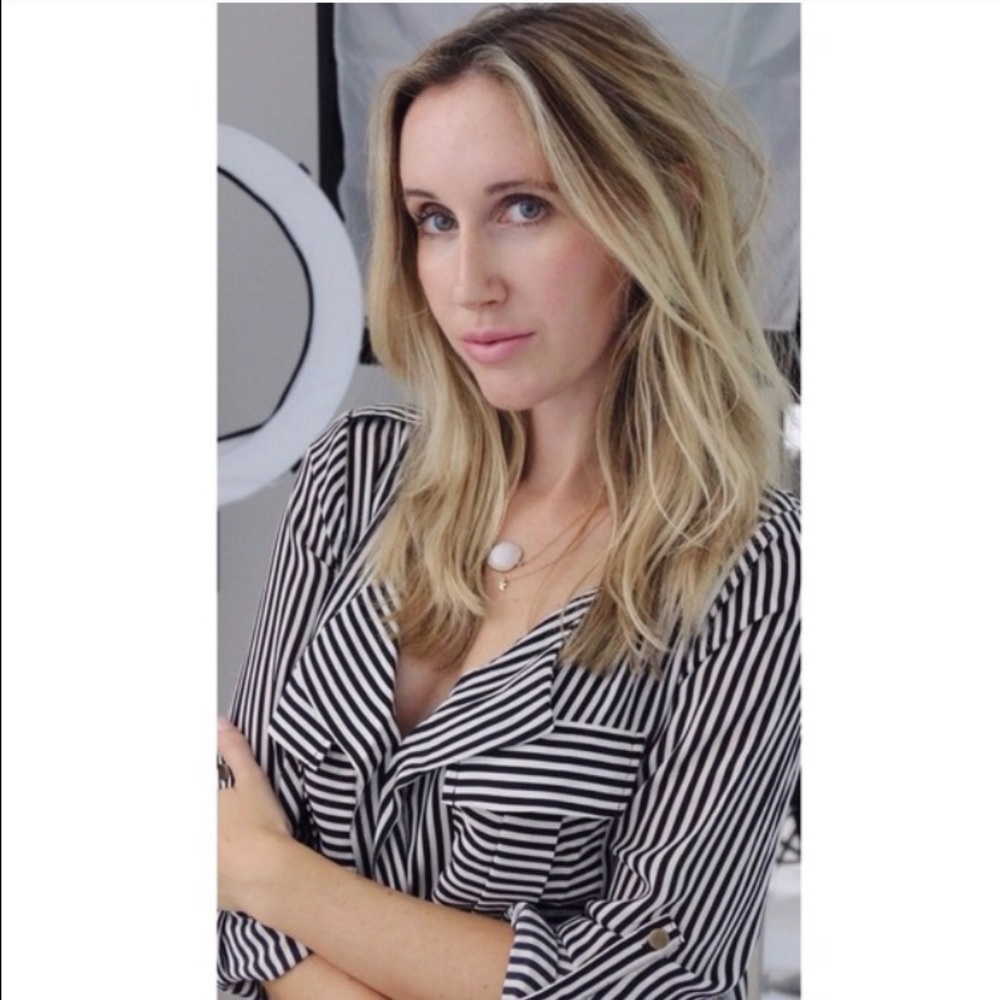 🆕 Black and White Stripes Blouse