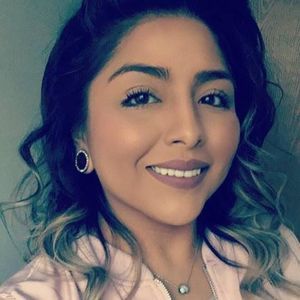 Meet your Posher, Adry