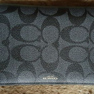 Signature Coach Passport