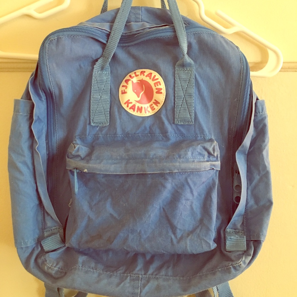 Lake Blue Fjallraven Kanken Regular Size