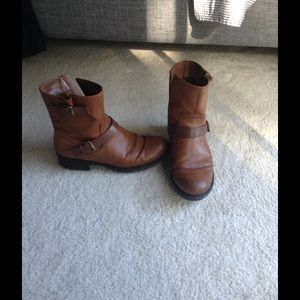 Brown BASS boots