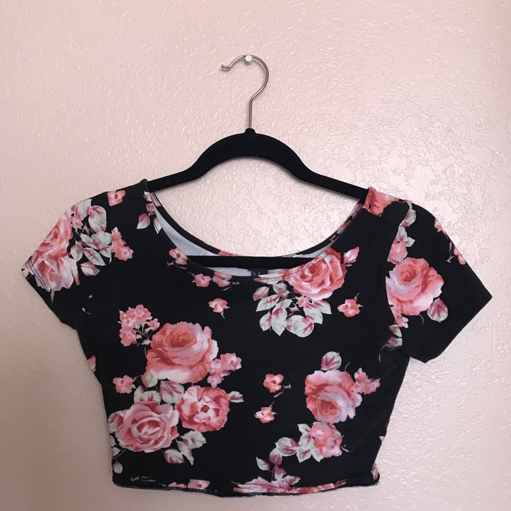 Crop top bundle - Picture 5 of 7
