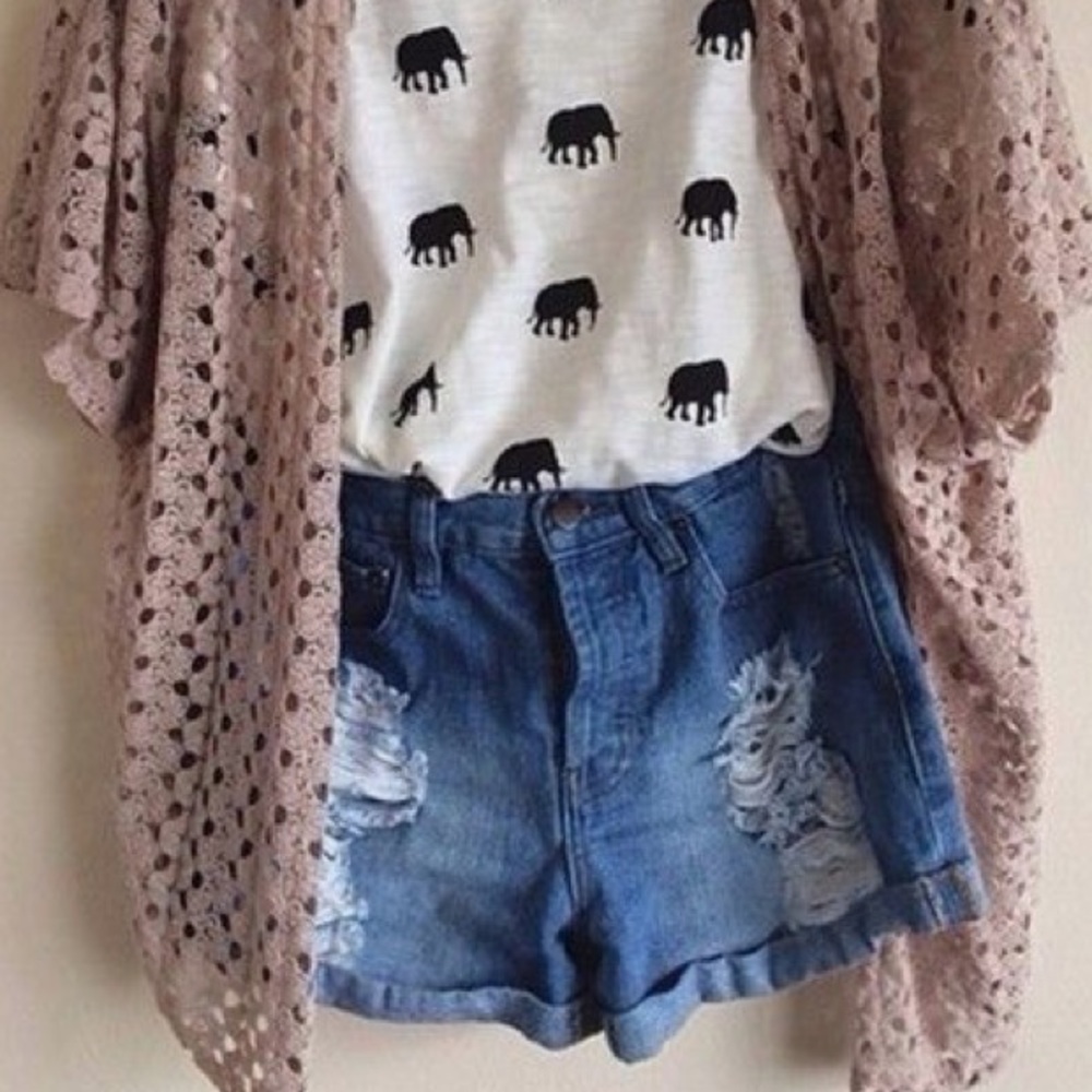 Elephant print tee