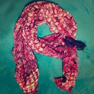 Aeropostale pink skull scarf