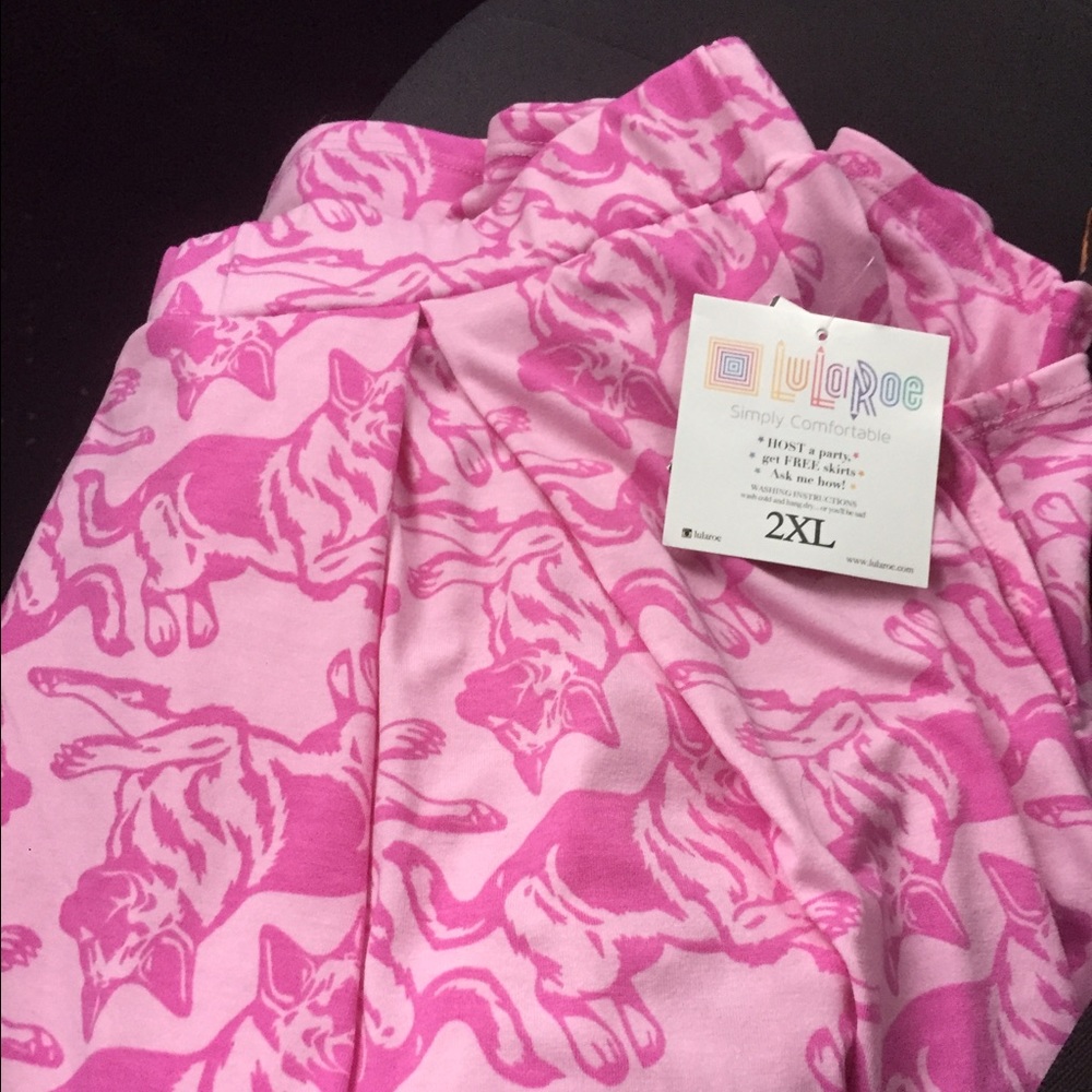 2xl BNWT Lularoe Madison - Pink German Shepherds!