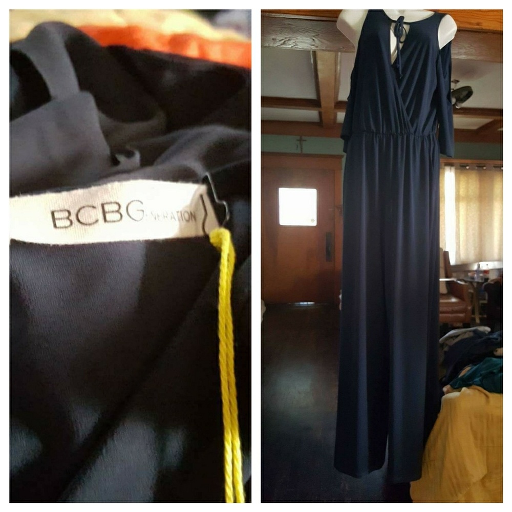 🎉New BCBGENERATION Cold Shoulder Jumpsuit - Picture 2 of 3