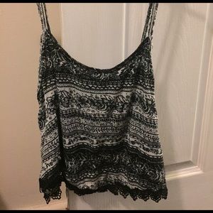 Black and white patterned crop top
