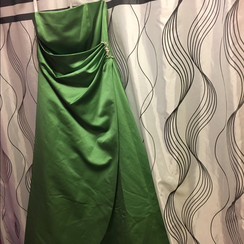 Green bridesmaid or prom dress, size 10
