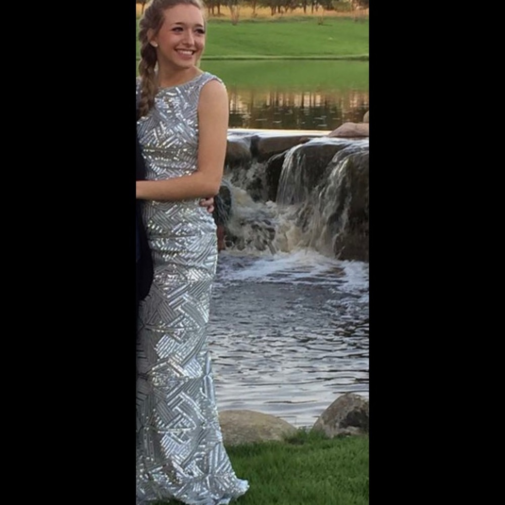 Prom dress