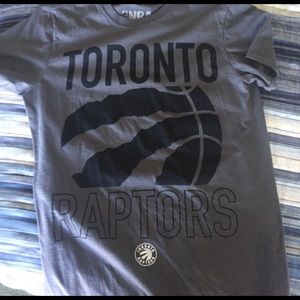 NBA Toronto Raptors Shirt Medium