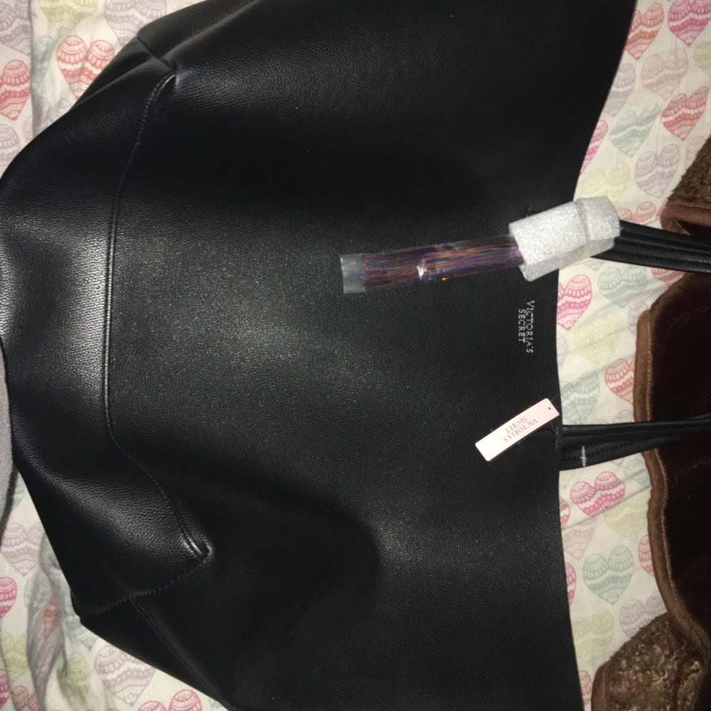 Brand new Victoria secret tote
