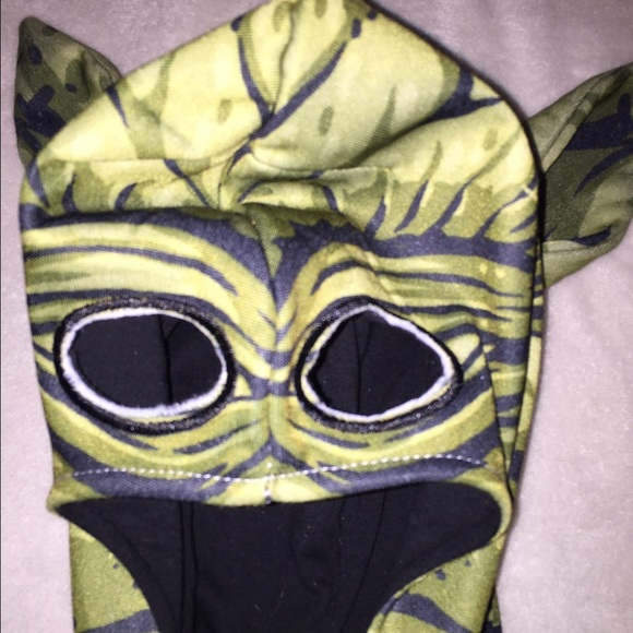 Star Wars Other - Yoda Boys Star Wars masked coat Jacket xs