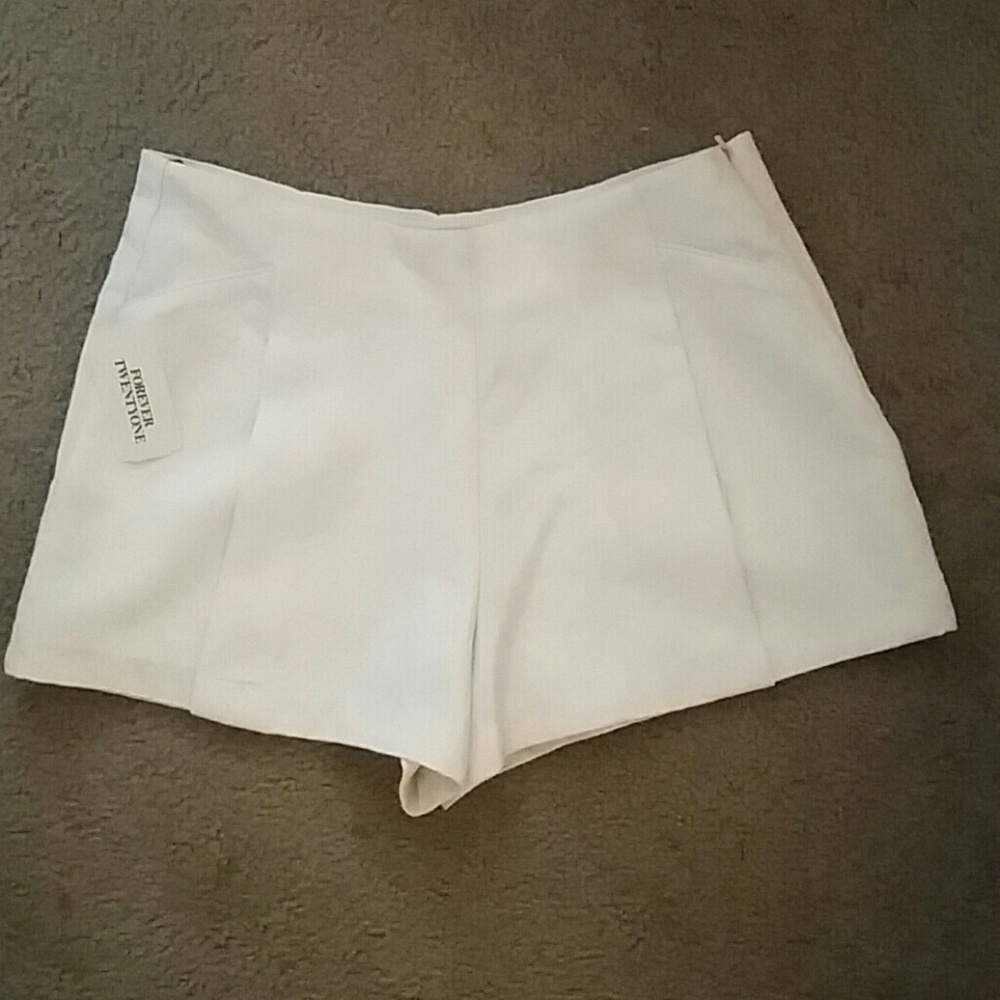 NWT Forever 21 woven shorts