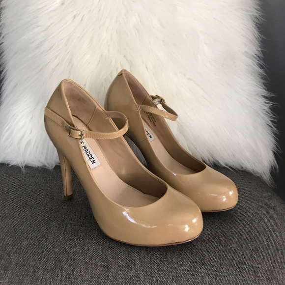 Steve Madden Shoes - Nude Laminated Leather Mary Jane Heels Size 5