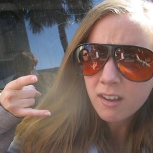 Meet your Posher, Amanda