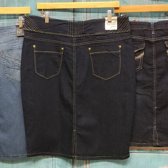 WM Dark Denim NWT Stretch Denim Below Knee Skir - Picture 3 of 3