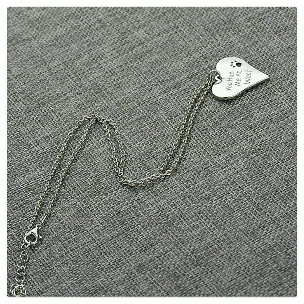 🎈LAST ONE 🎈Heart Pet Pendant Necklace NWT - Picture 3 of 3