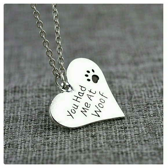 🎈LAST ONE 🎈Heart Pet Pendant Necklace NWT - Picture 2 of 3