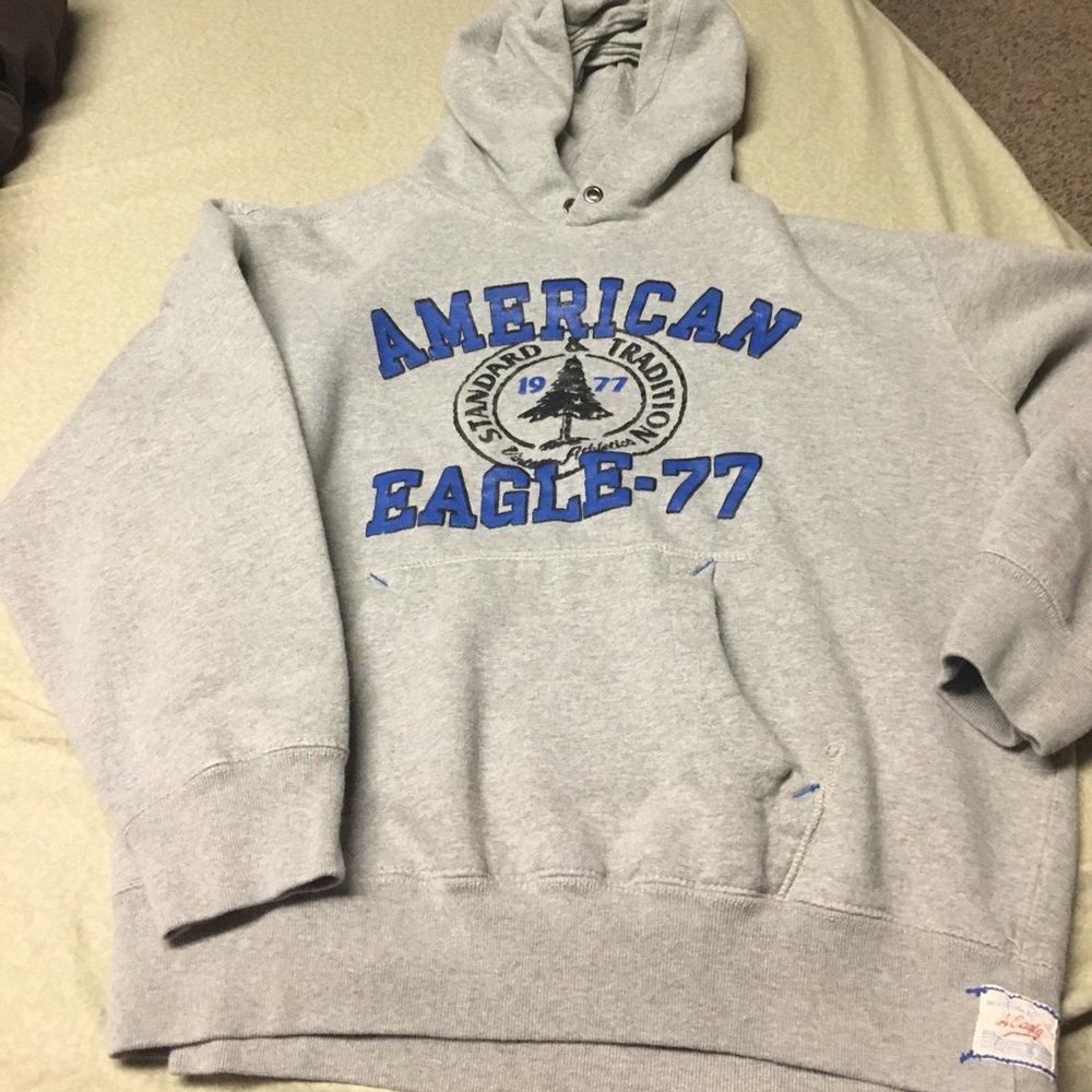 American Eagle sweatshirt