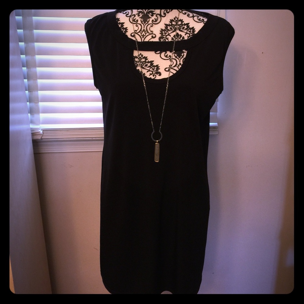 🐾JORDAN TAYLOR SLEEVELESS BACK TOO🐾