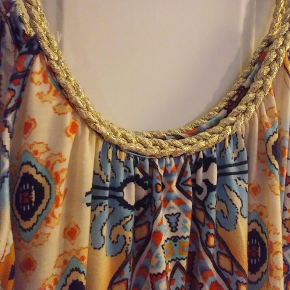 Dress - Picture 3 of 4