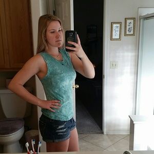 Marbled mint green pocket tank top